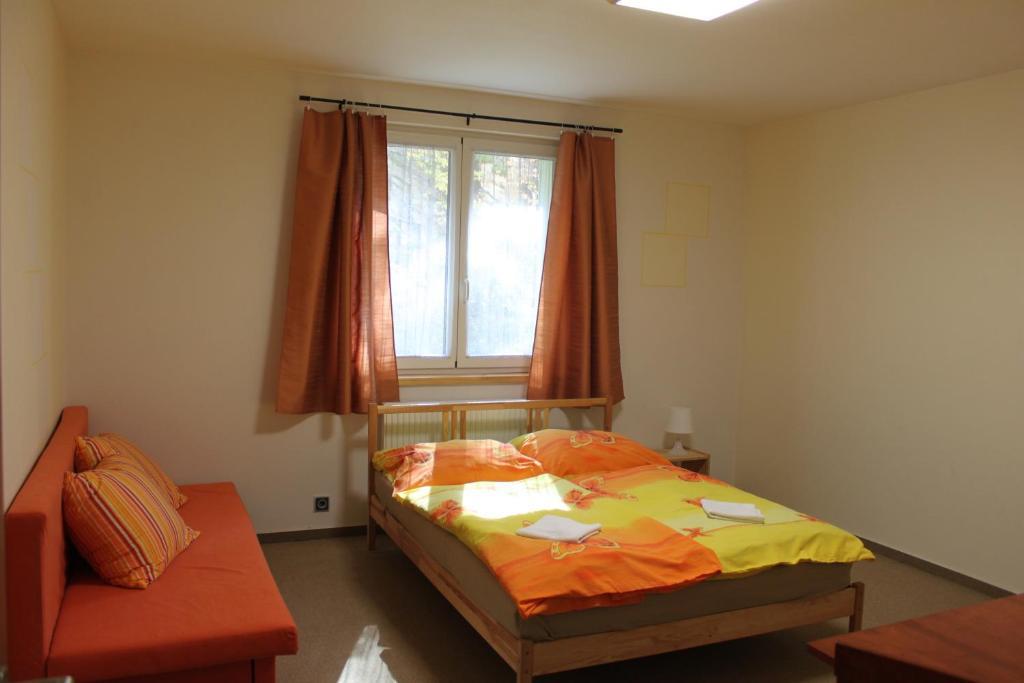 Rockhill Dacice Hotel Buitenkant foto
